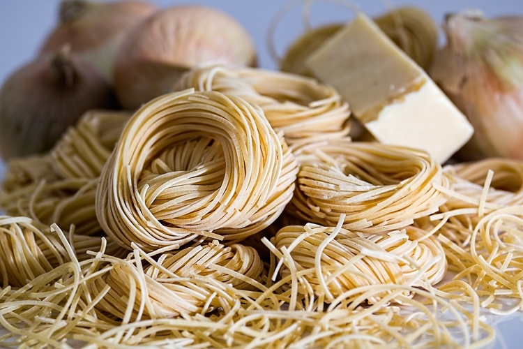 Pile of noodles Russian idioms