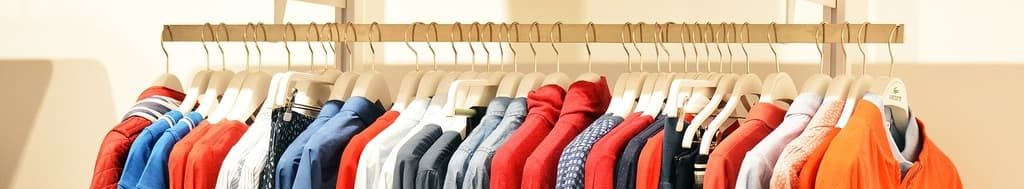 rack of orange and blue shirts spanish clothing vocabulary